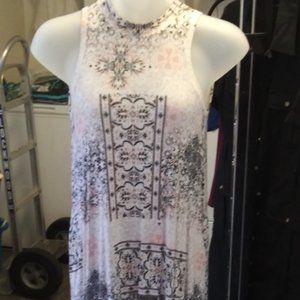 Woman's sleeveless dress